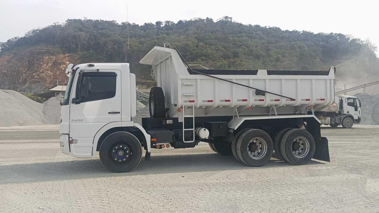 Mercedes Benz Atego 2425 - 11/12 2