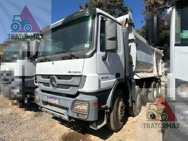 Caminhão Bitruck