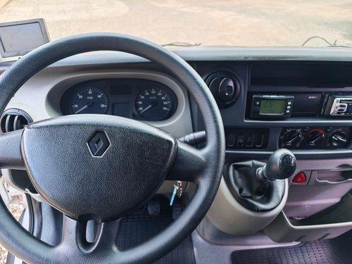 Renault Master Minibus - 11/12 7