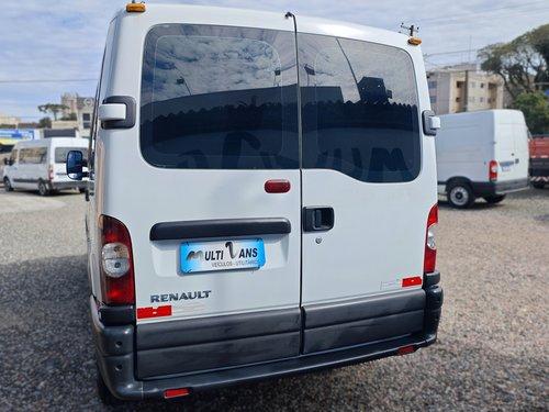 Renault Master Minibus - 11/12 12