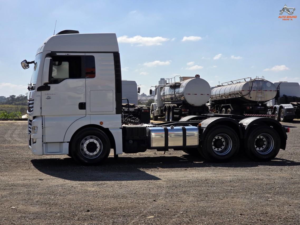 Volkswagen 28-460 6x2 Meteor - 21/22 11